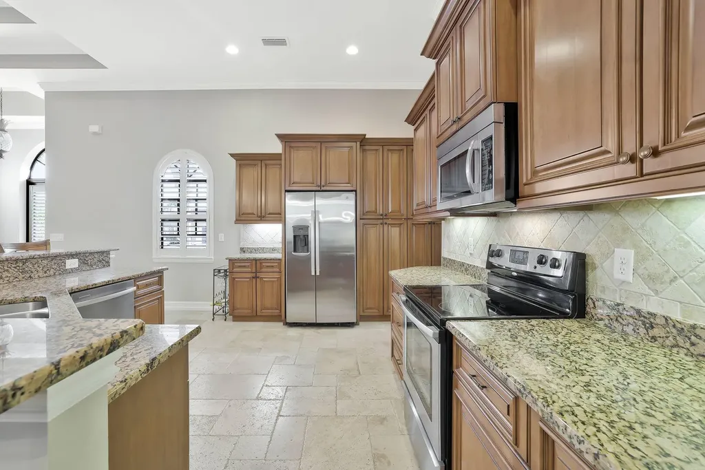 310 Colonial Avenue Marco Island FL 34145