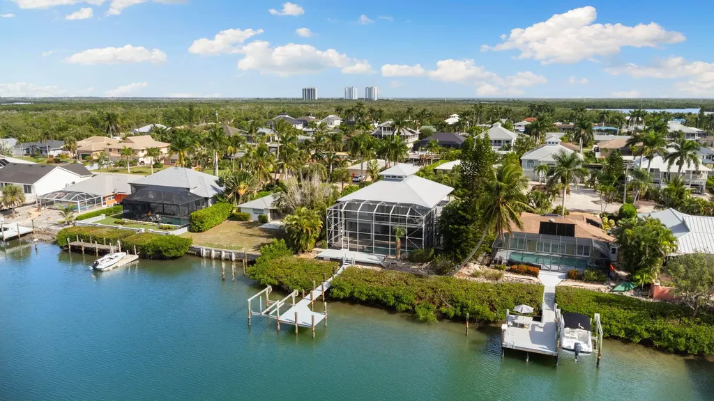 418 Panay Avenue Naples FL 34113