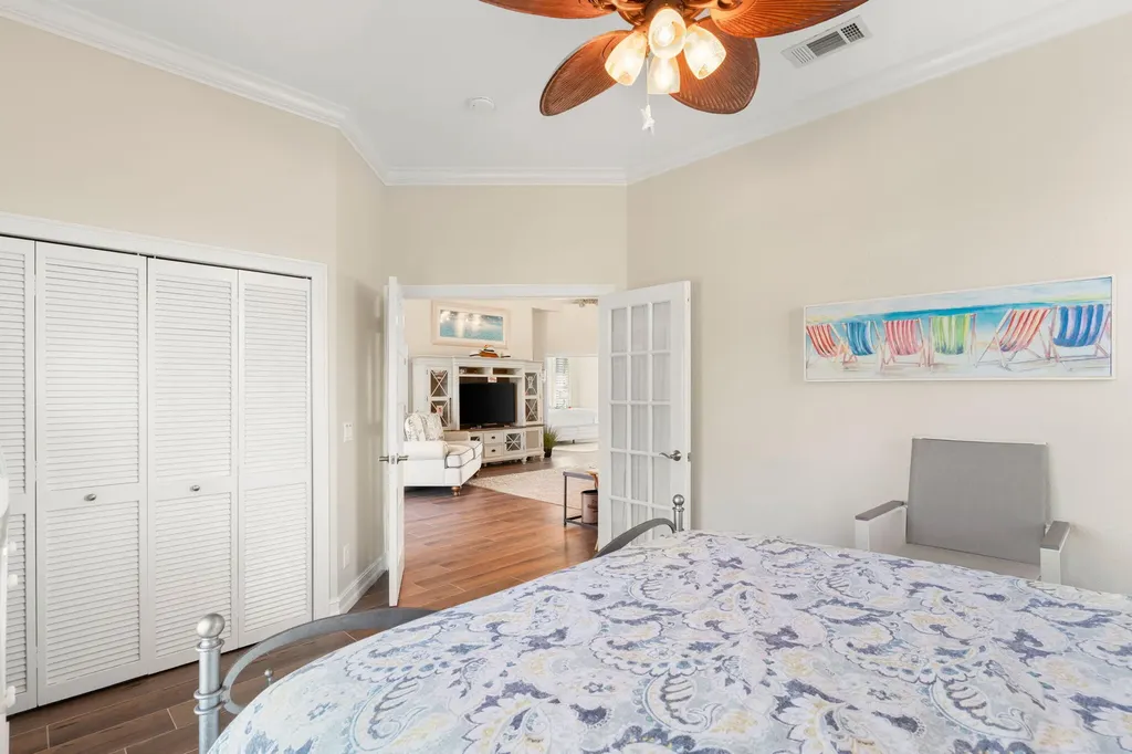 418 Panay Avenue Naples FL 34113