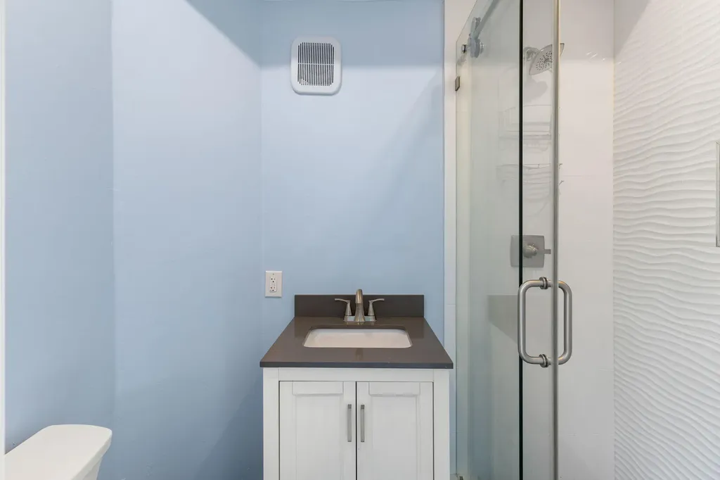 418 Panay Avenue Naples FL 34113