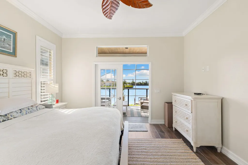 418 Panay Avenue Naples FL 34113