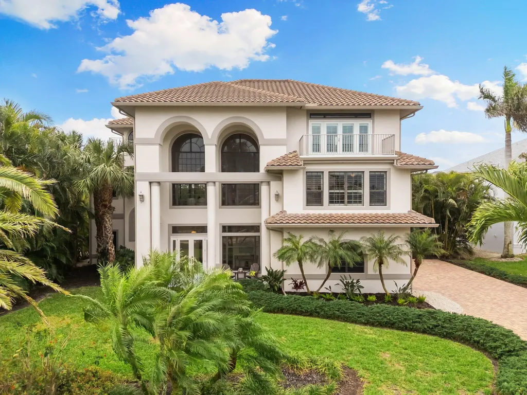 516 Spinnaker Drive Marco Island FL 34145