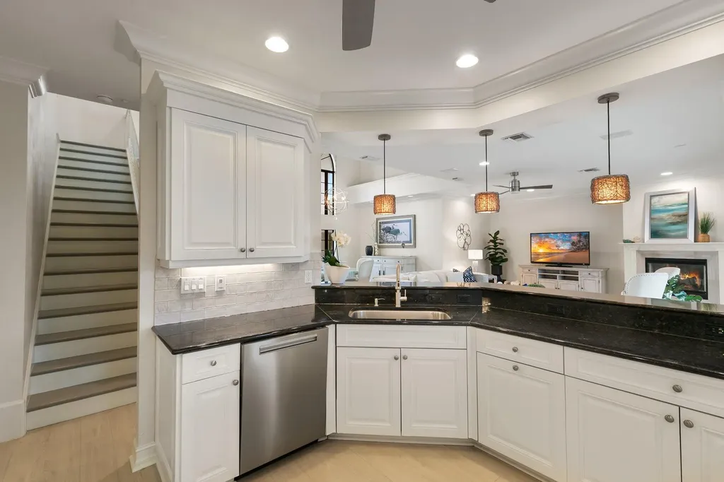 516 Spinnaker Drive Marco Island FL 34145