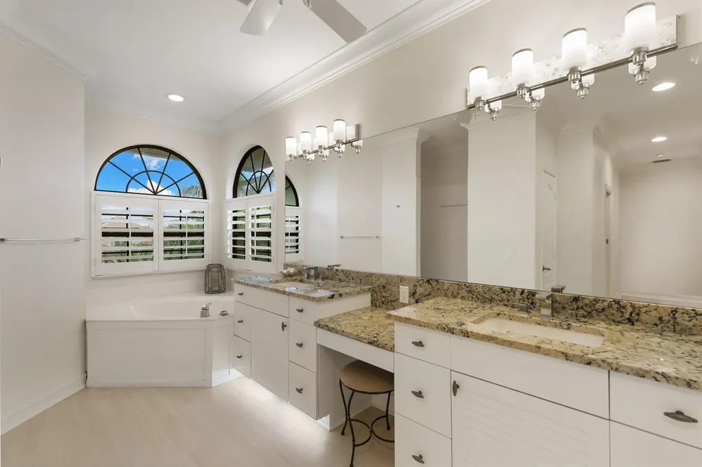 516 Spinnaker Drive Marco Island FL 34145