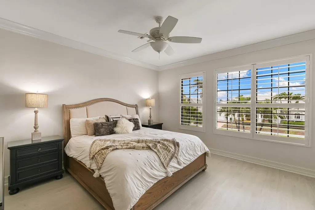 516 Spinnaker Drive Marco Island FL 34145