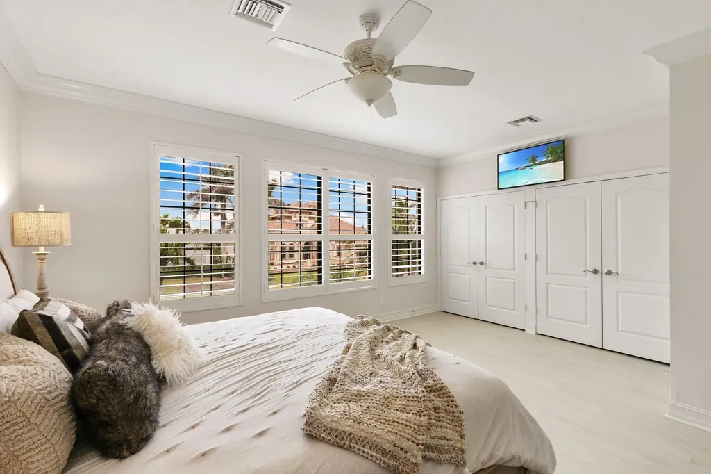 516 Spinnaker Drive Marco Island FL 34145