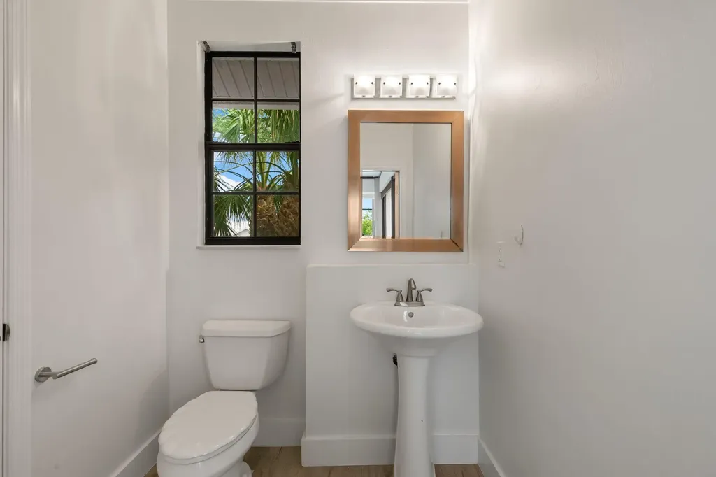 516 Spinnaker Drive Marco Island FL 34145