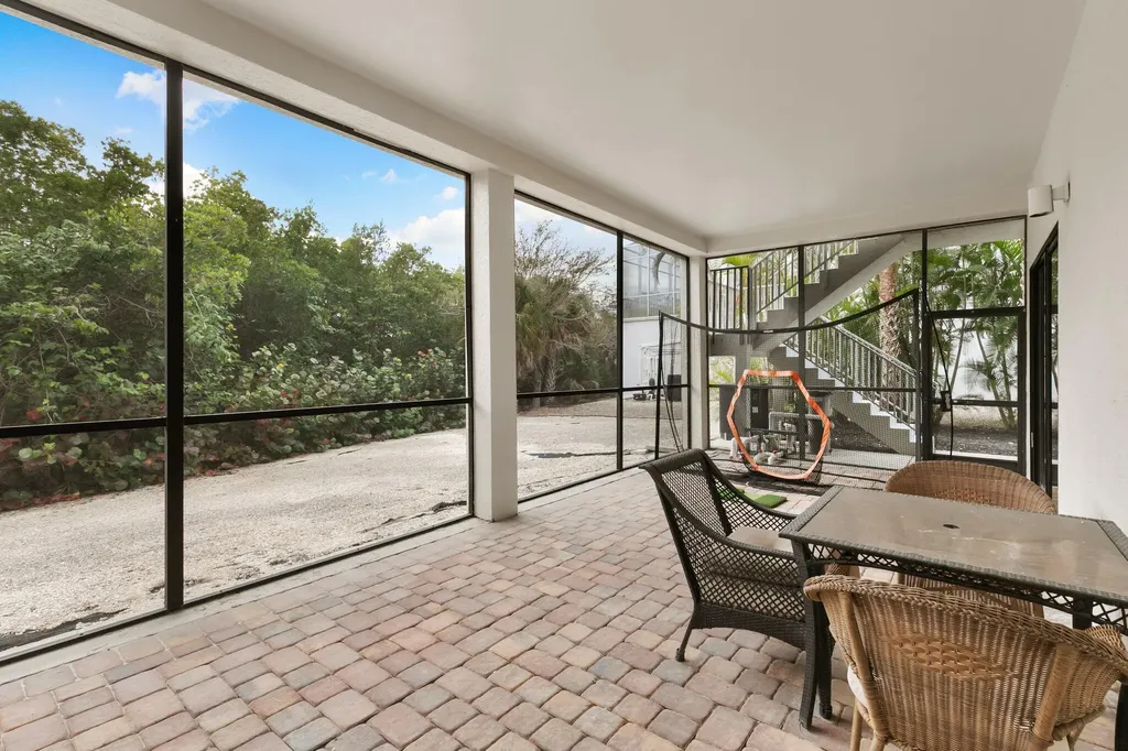 516 Spinnaker Drive Marco Island FL 34145