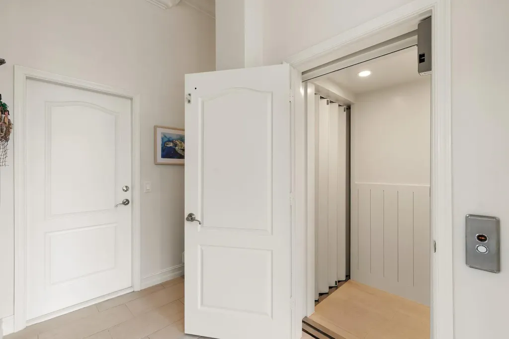 516 Spinnaker Drive Marco Island FL 34145