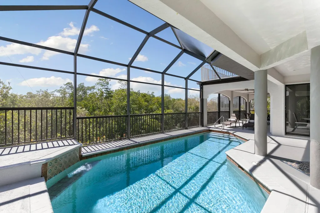 516 Spinnaker Drive Marco Island FL 34145