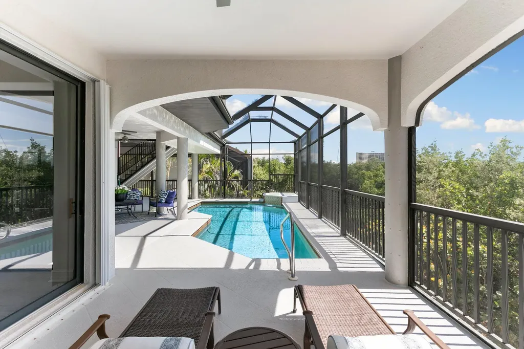 516 Spinnaker Drive Marco Island FL 34145