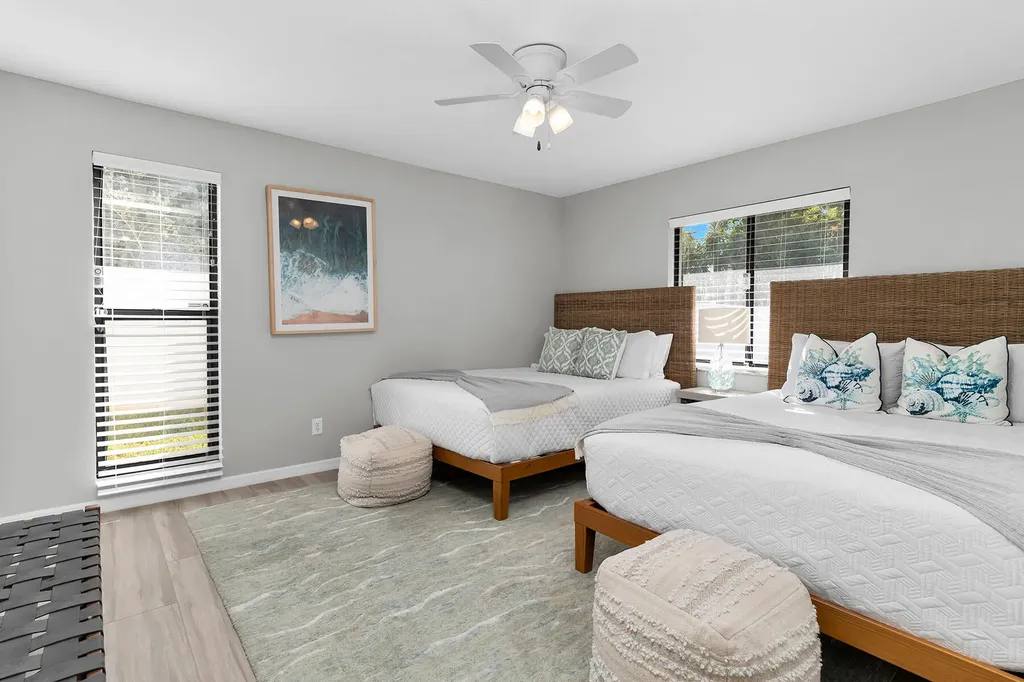 186 Wickliffe Drive Naples FL 34110