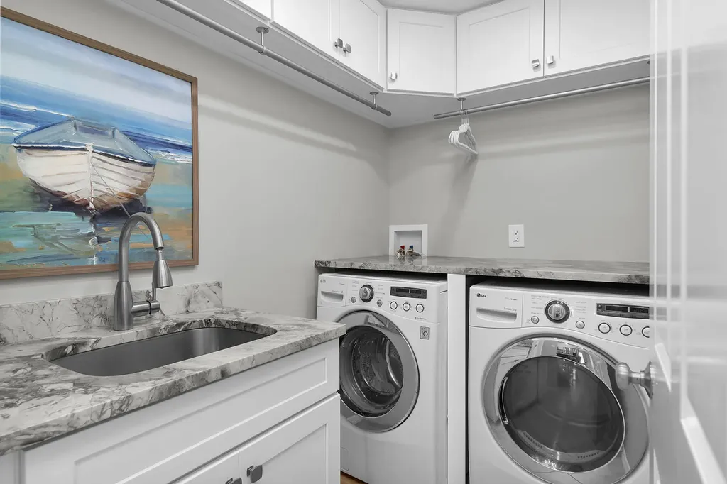 186 Wickliffe Drive Naples FL 34110