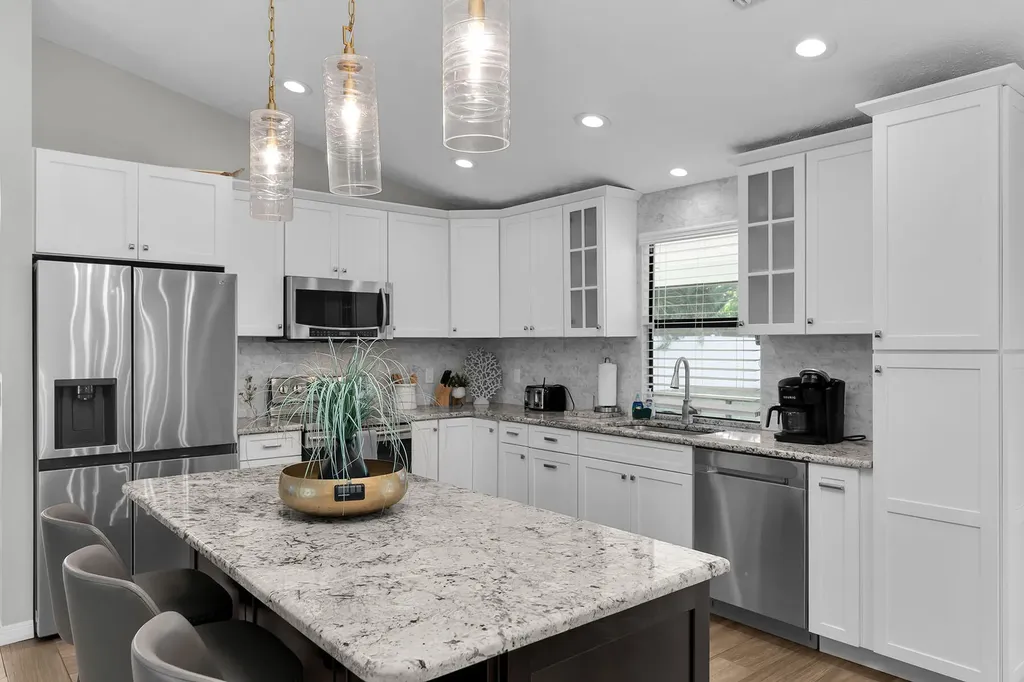 186 Wickliffe Drive Naples FL 34110