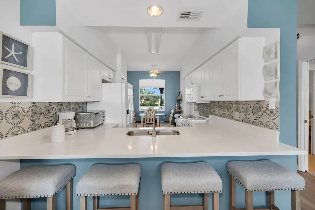 2740 Cypress Trace Circle Naples FL 34119