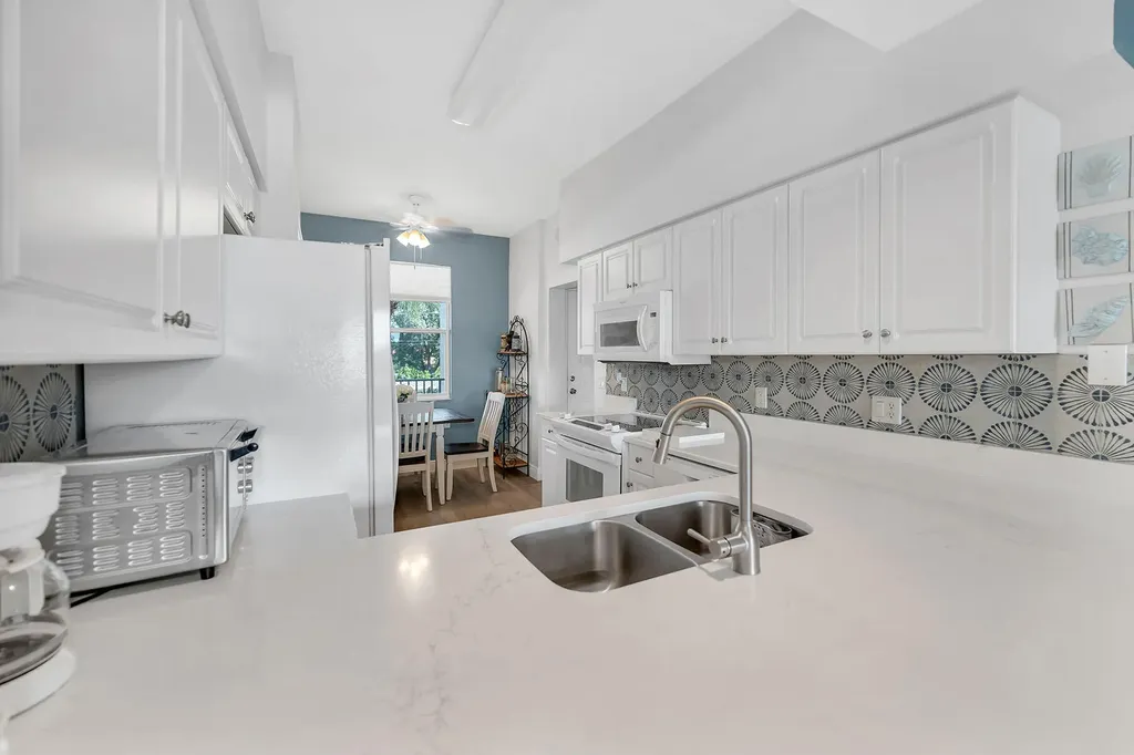 2740 Cypress Trace Circle Naples FL 34119