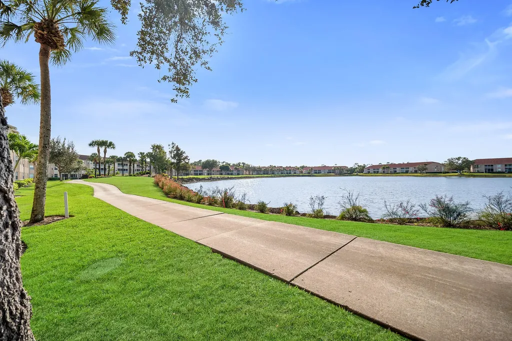 2740 Cypress Trace Circle Naples FL 34119