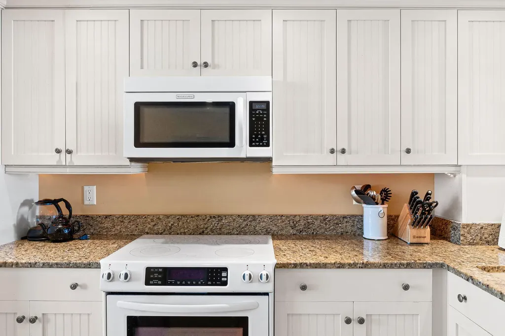 260 Seaview Court Marco Island FL 34145