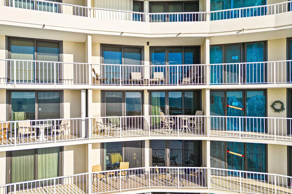 260 Seaview Court Marco Island FL 34145