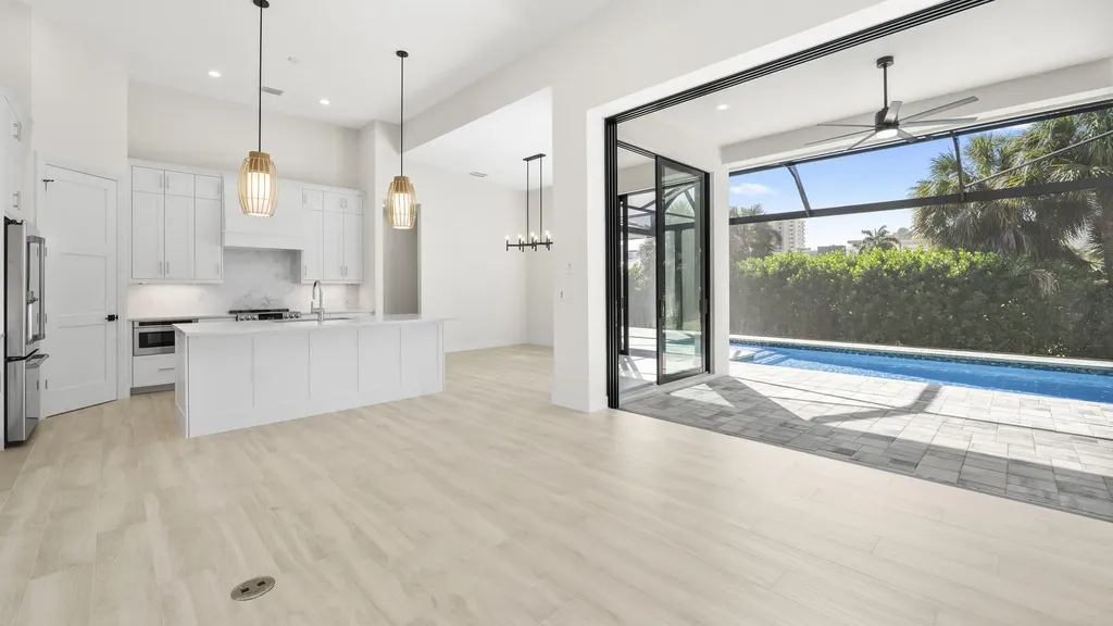 872 Swan Drive Marco Island FL 34145