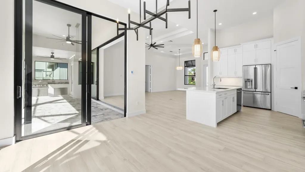 872 Swan Drive Marco Island FL 34145