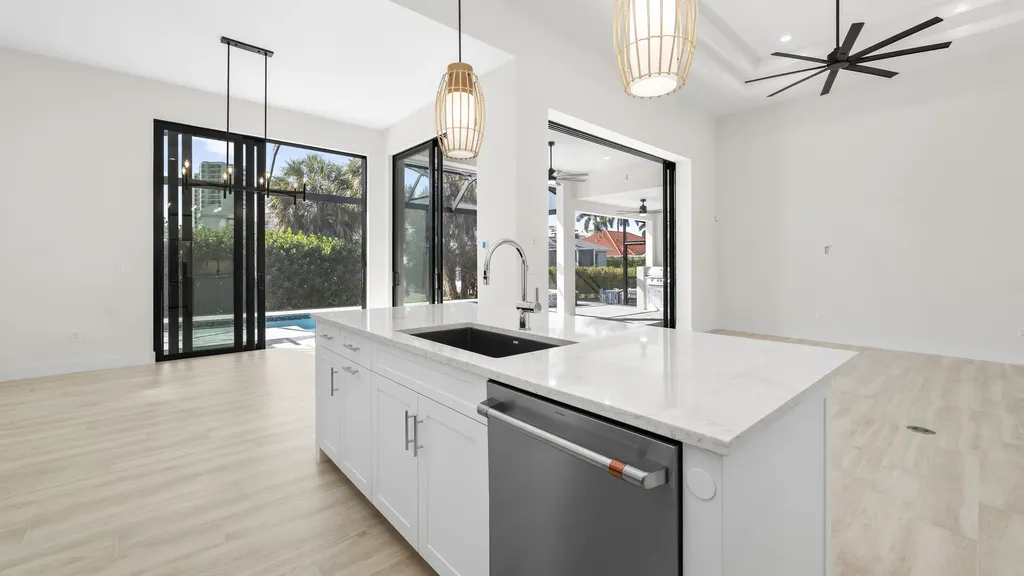 872 Swan Drive Marco Island FL 34145