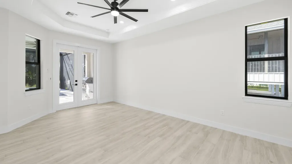 872 Swan Drive Marco Island FL 34145