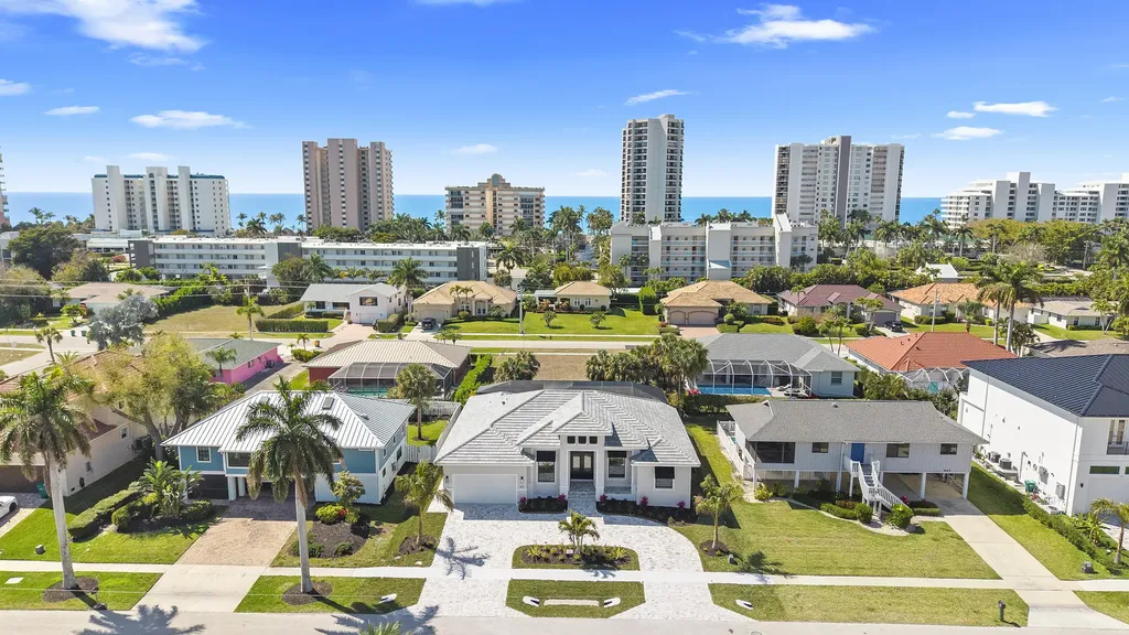 872 Swan Drive Marco Island FL 34145