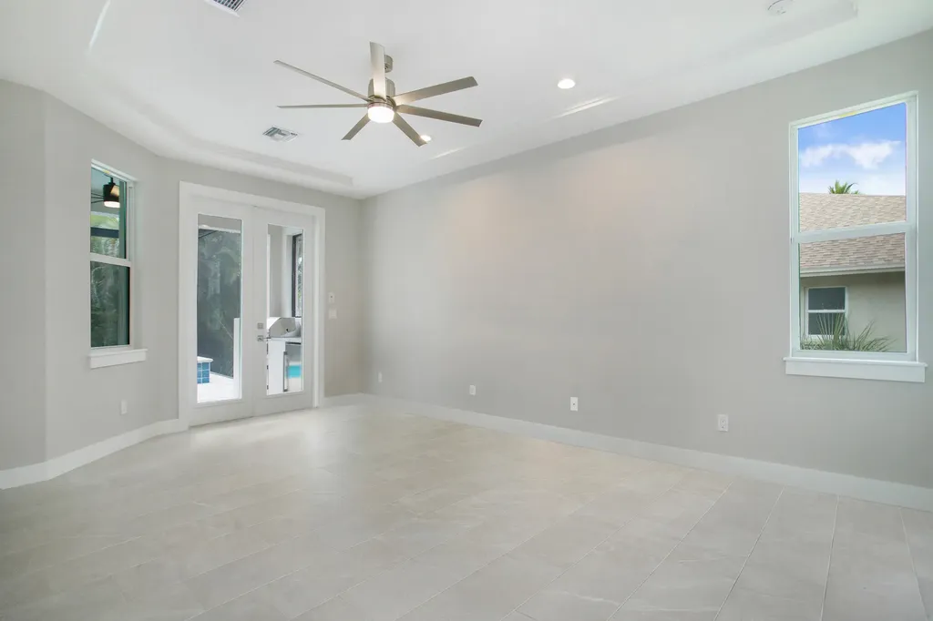 872 Swan Drive Marco Island FL 34145