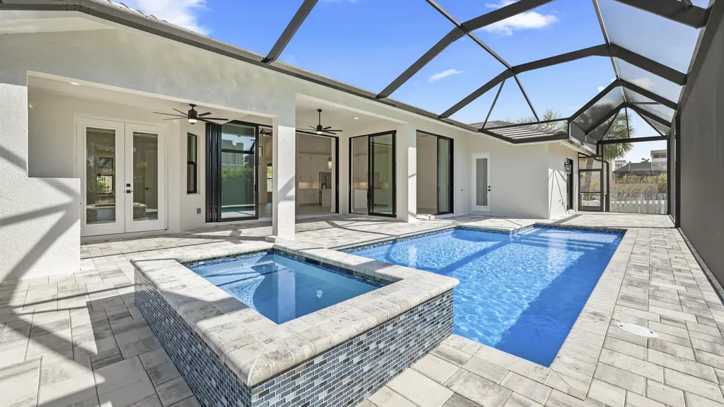 872 Swan Drive Marco Island FL 34145