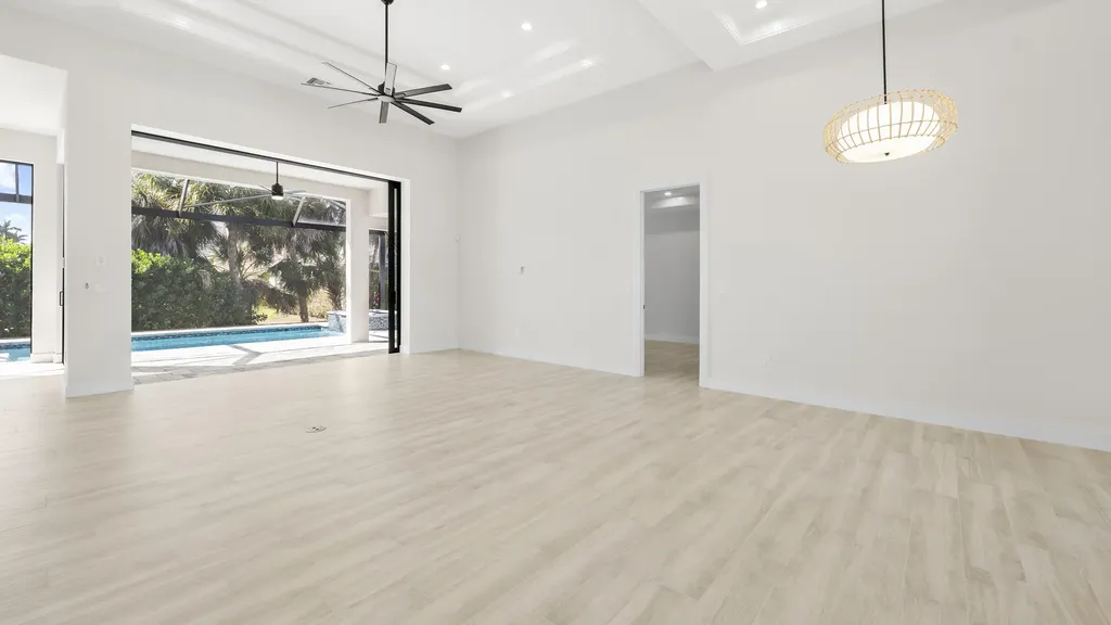 872 Swan Drive Marco Island FL 34145