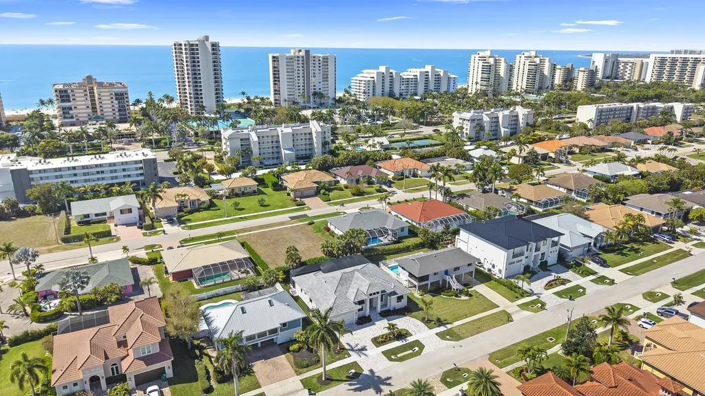 872 Swan Drive Marco Island FL 34145