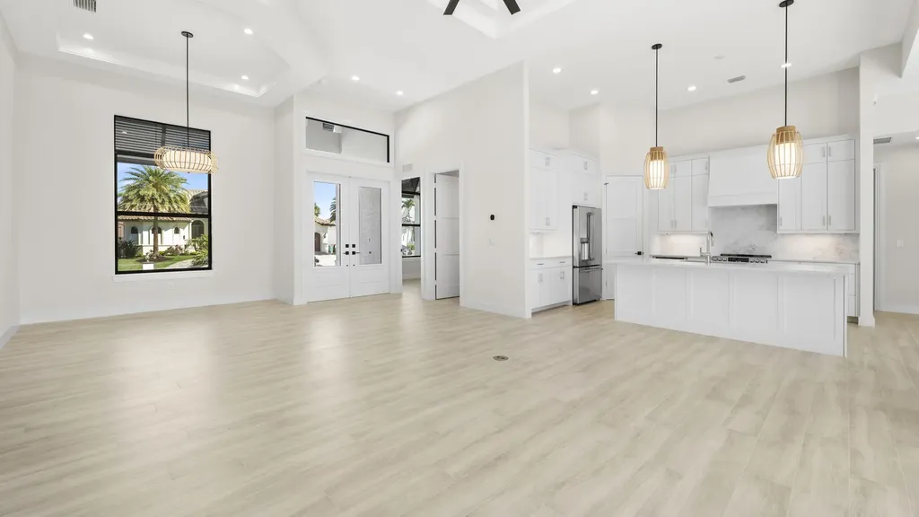 872 Swan Drive Marco Island FL 34145