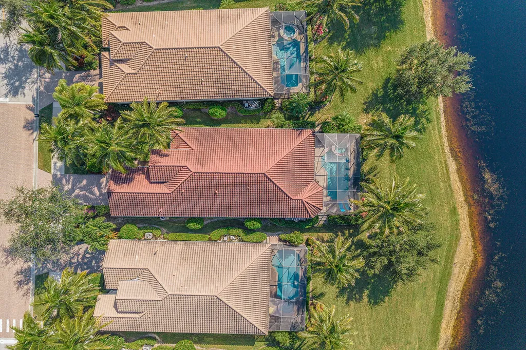 9197 Campanile Circle Naples FL 34114