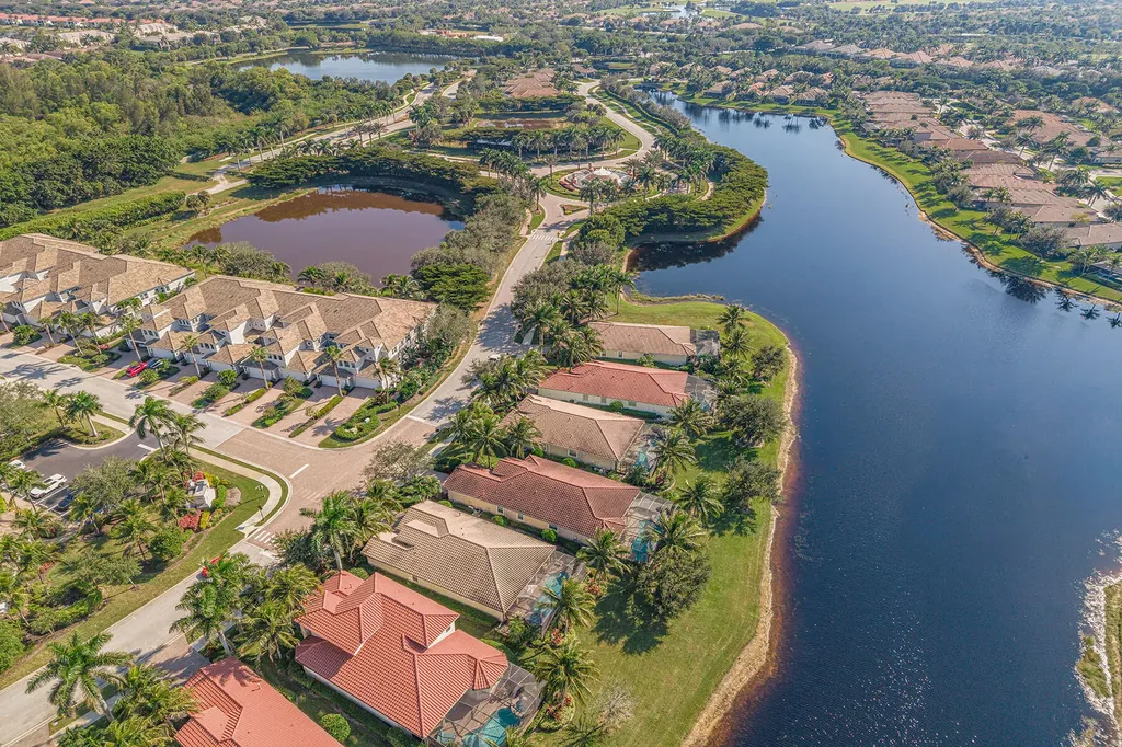 9197 Campanile Circle Naples FL 34114