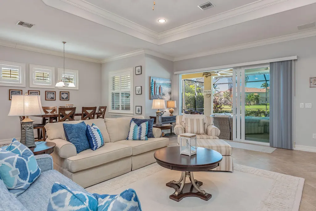 9197 Campanile Circle Naples FL 34114