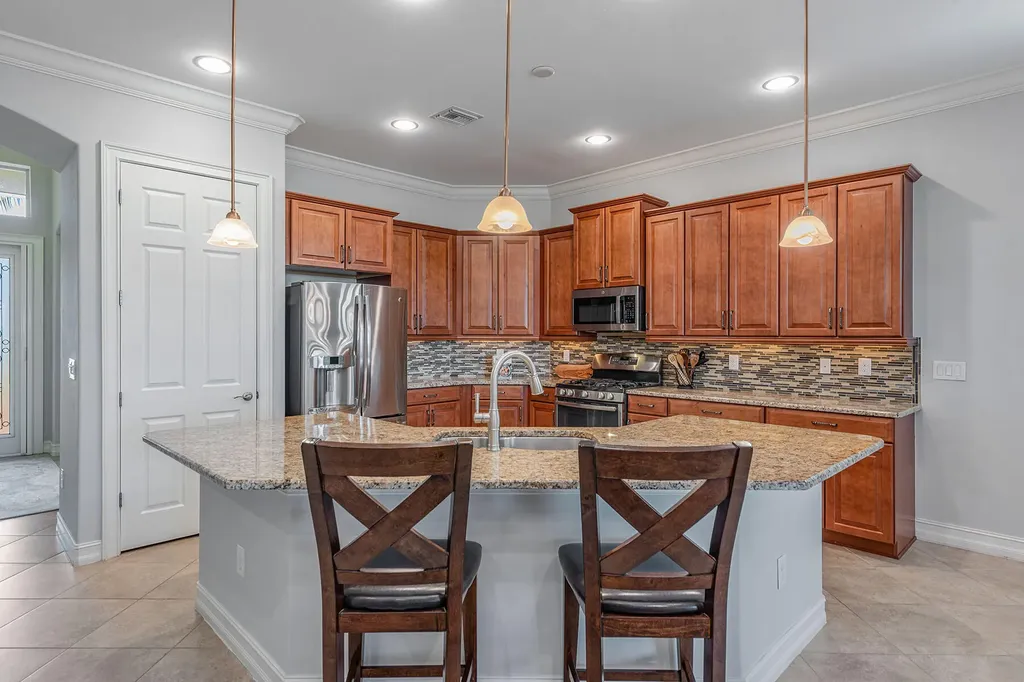 9197 Campanile Circle Naples FL 34114