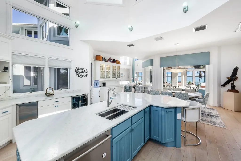 831 Caxambas Drive Marco Island FL 34145