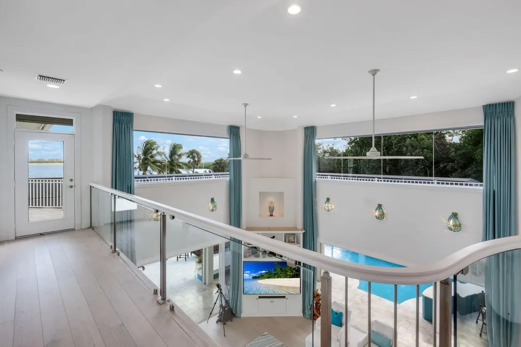 831 Caxambas Drive Marco Island FL 34145