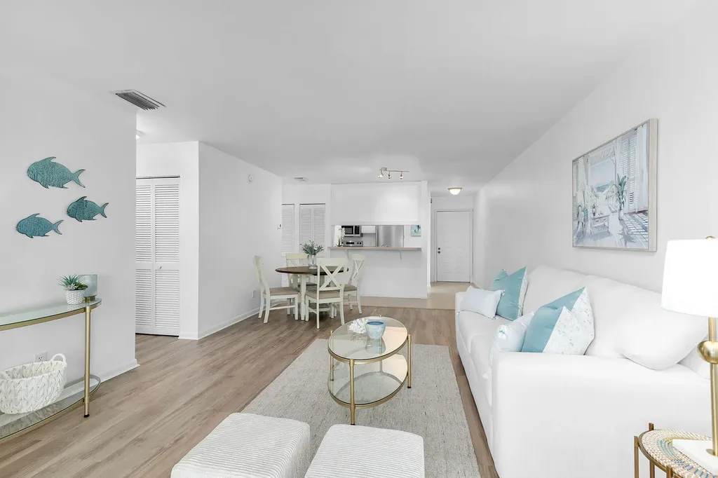 835 W Elkcam Circle Marco Island FL 34145