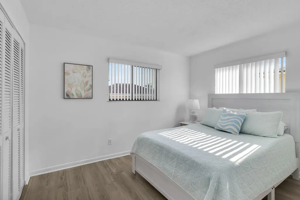 835 W Elkcam Circle Marco Island FL 34145