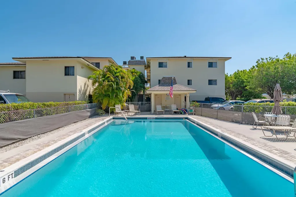 835 W Elkcam Circle Marco Island FL 34145