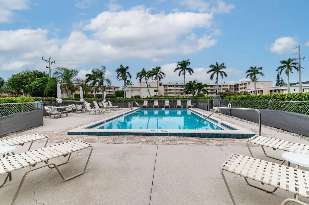 835 W Elkcam Circle Marco Island FL 34145