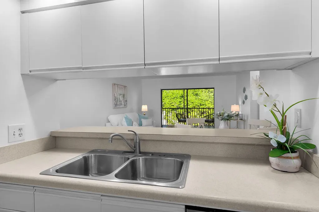 835 W Elkcam Circle Marco Island FL 34145