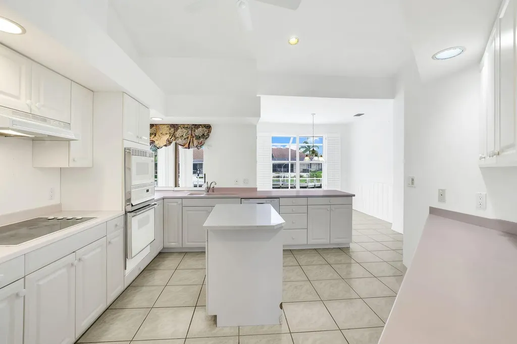 742 Orchid Court Marco Island FL 34145