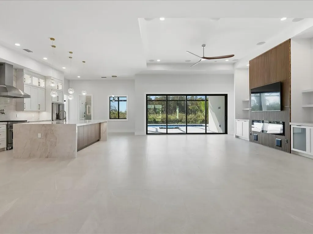 18433 Royal Hammock Boulevard Naples FL 34114