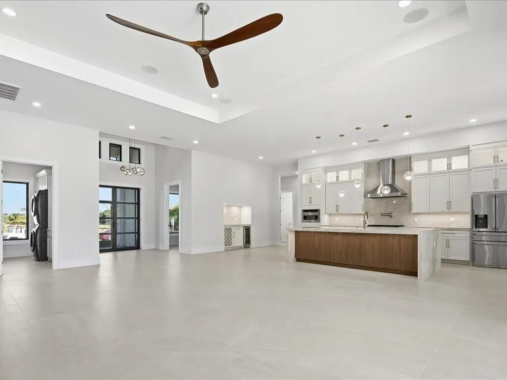 18433 Royal Hammock Boulevard Naples FL 34114