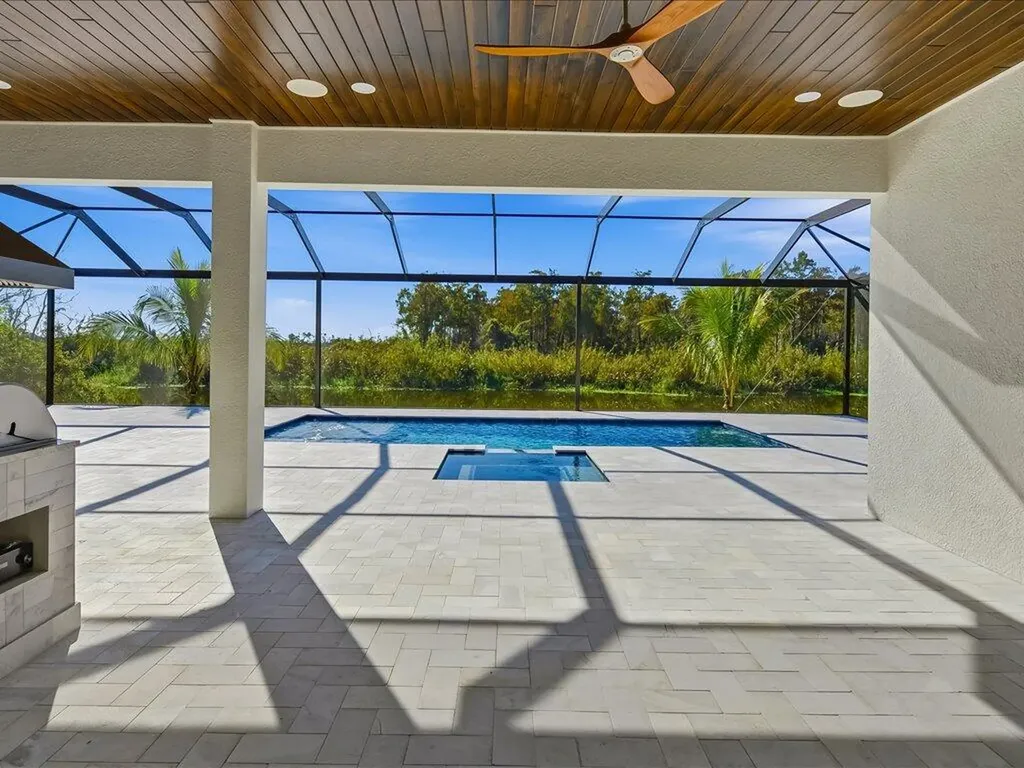 18433 Royal Hammock Boulevard Naples FL 34114