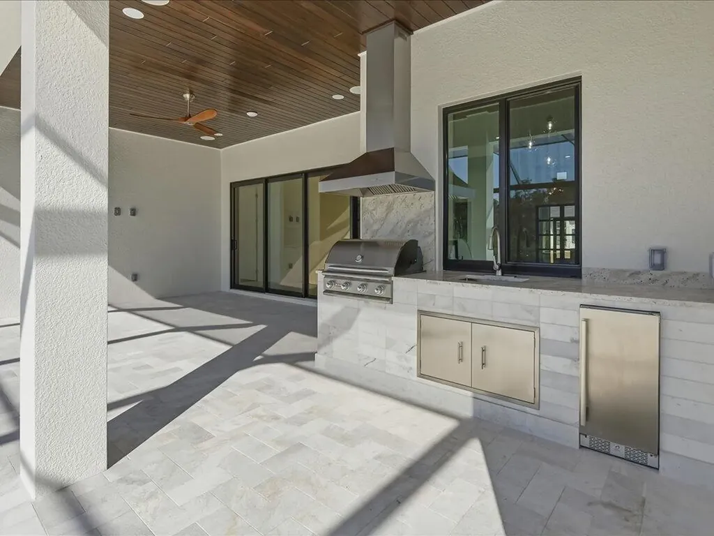 18433 Royal Hammock Boulevard Naples FL 34114