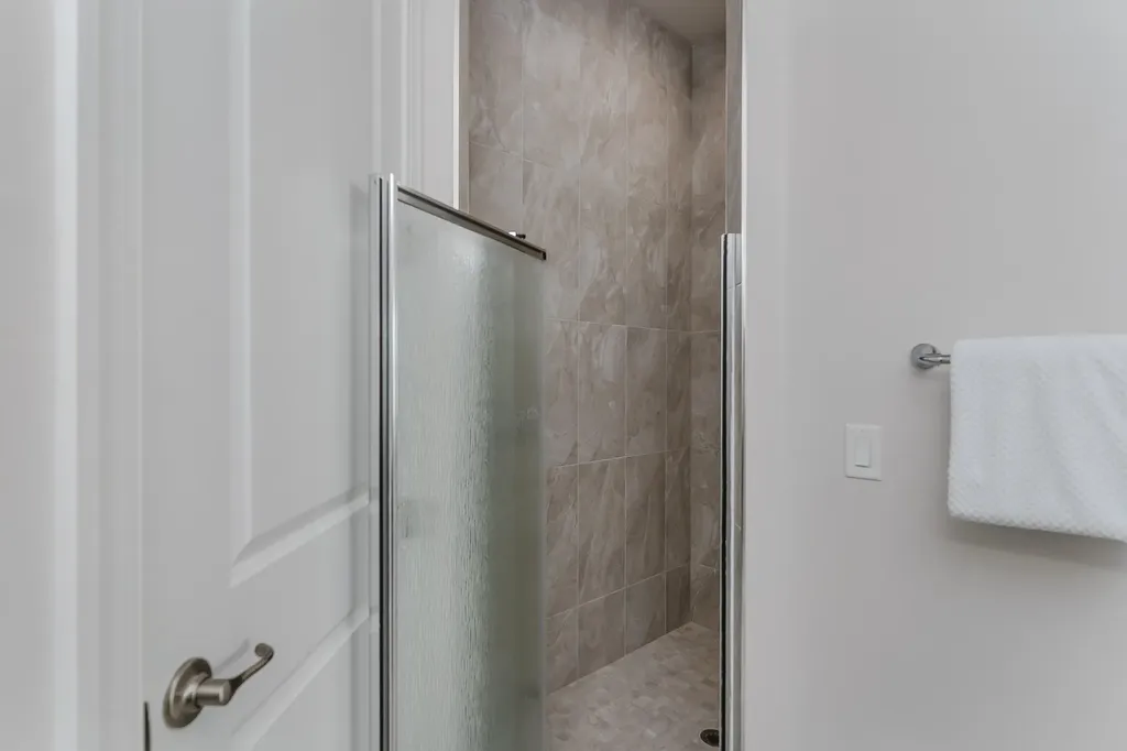 121 Newport Drive Naples FL 34114